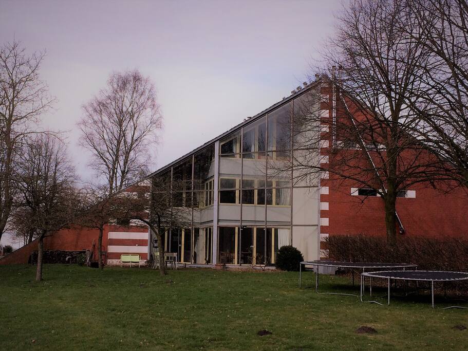 Achteraanzicht woning
