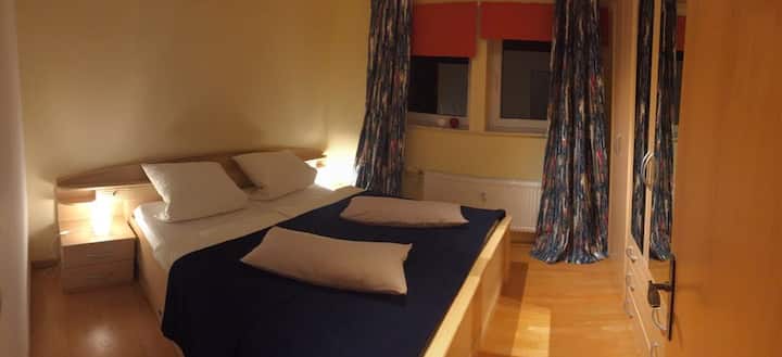 غرفة النوم 1