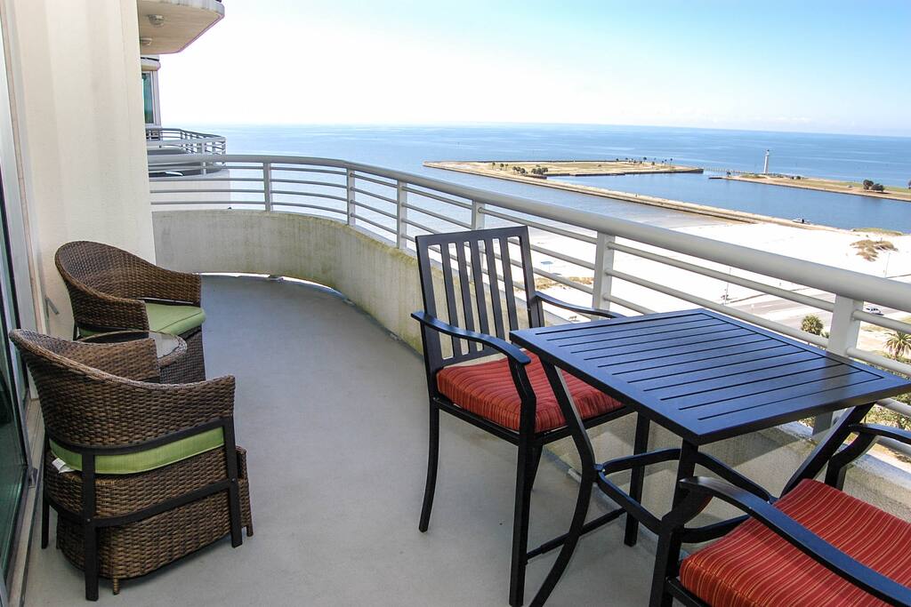 Ocean Club 1001-Balcony with Beachfront Views