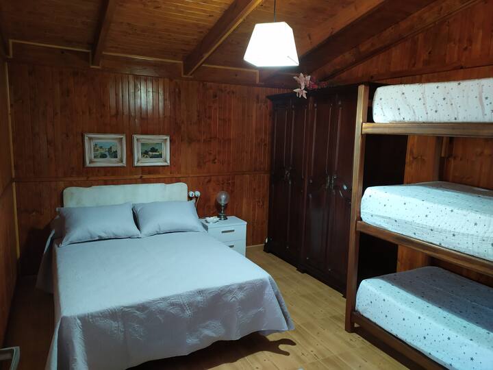 Dhomë familjare Casa da Chousa 2 me krevat dopio dhe krevat dopio: 5 persona