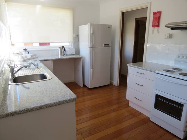 Sandy Bay 3 Bedroom Home gallery image 2