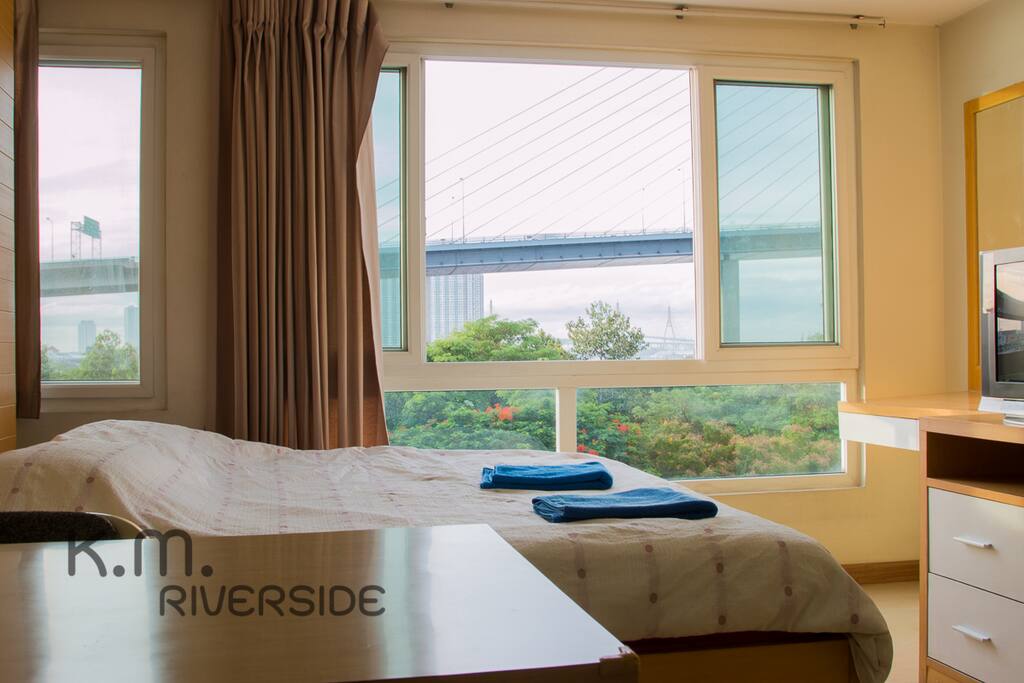 1 Bedroom Apt