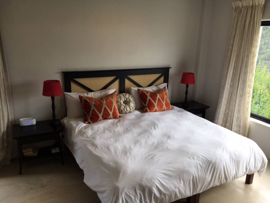 Comfortable Kingsize Bed