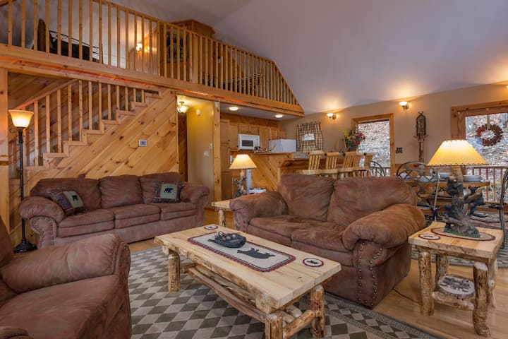 Cabina De Lujo, Capacidad Para 14 Personas, Wifi Súper Rápido, Domingo De La Nfl Y Sala De Juegos, Pesca Y 2 Piscinas - Tennessee