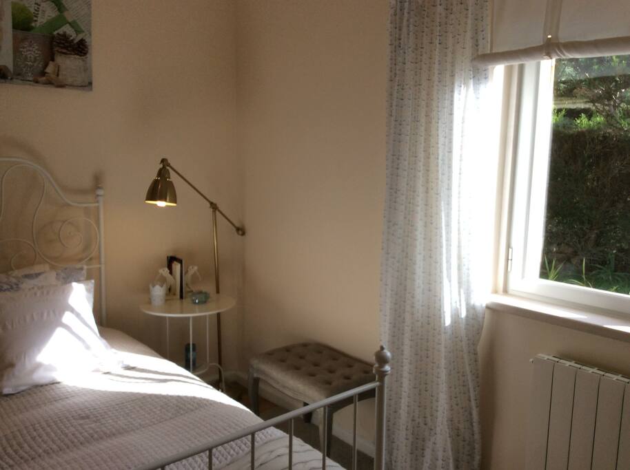 Double room w/ extra bed