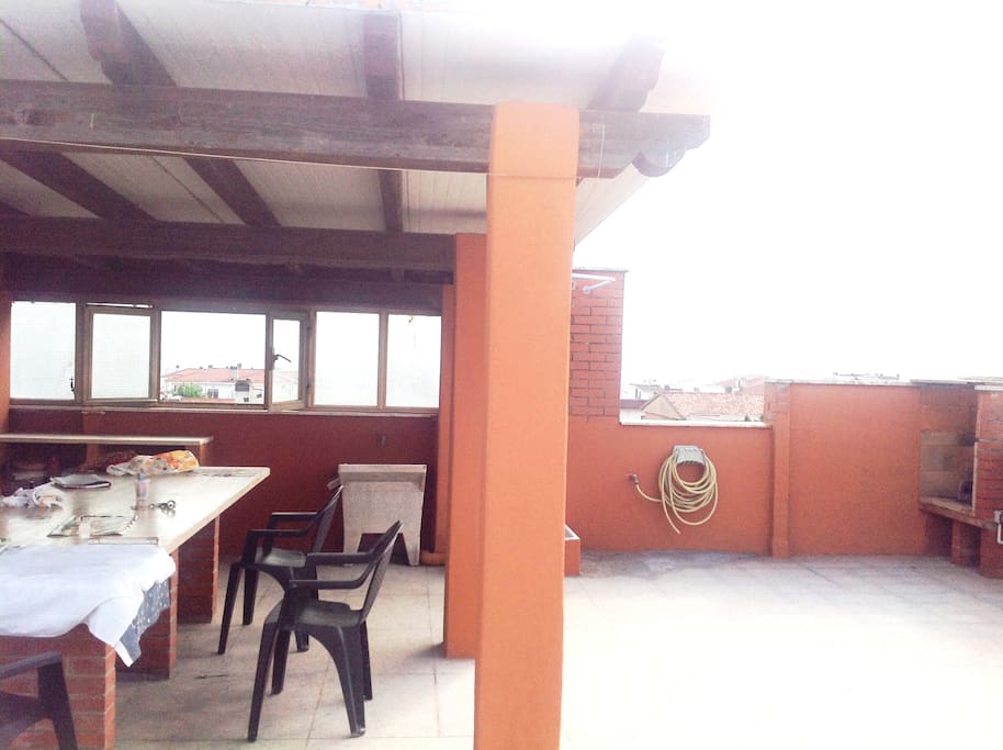 Le toit-terrasse pour les apéros et les repas !