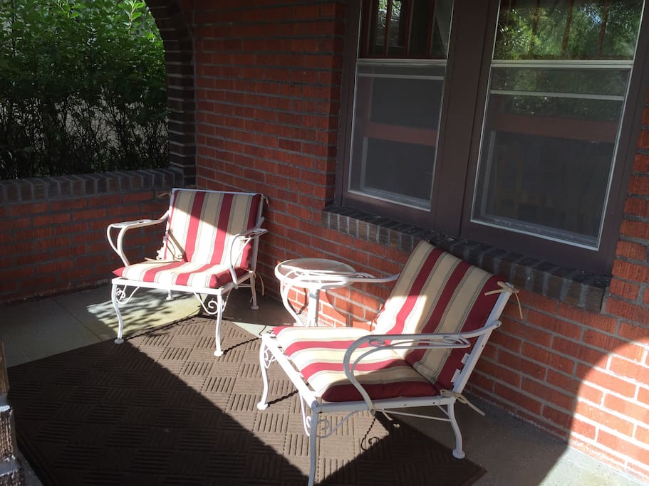 Inviting covered front porch, great place to wake up with a cup of coffee or enjoy a cool tea in the evening. Come, sit, and visit for a while!