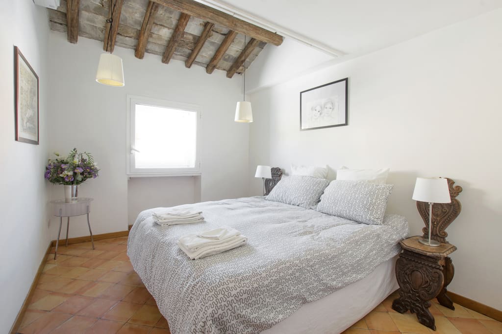 bedroom double / twin #3 with en suite bathroom #3