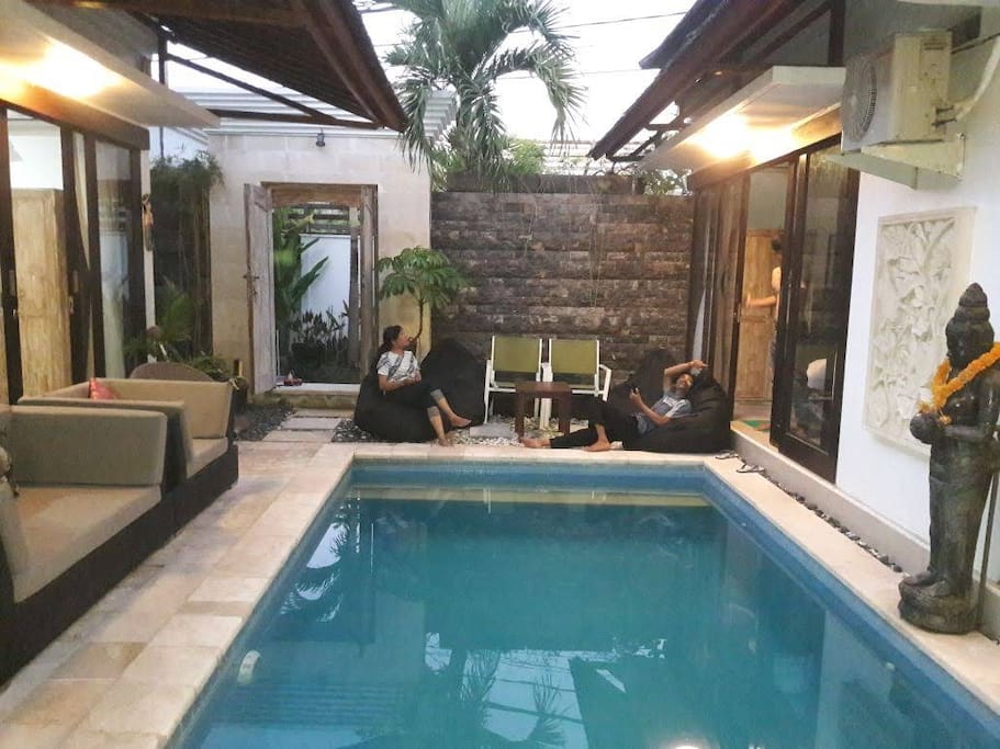 Keseluruhan vila