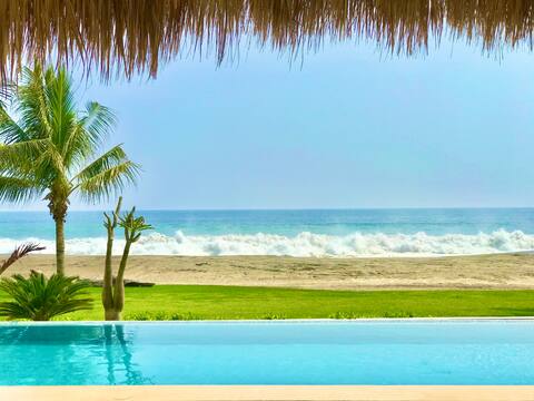 Casa Mona - Beachfront Luxury Villa