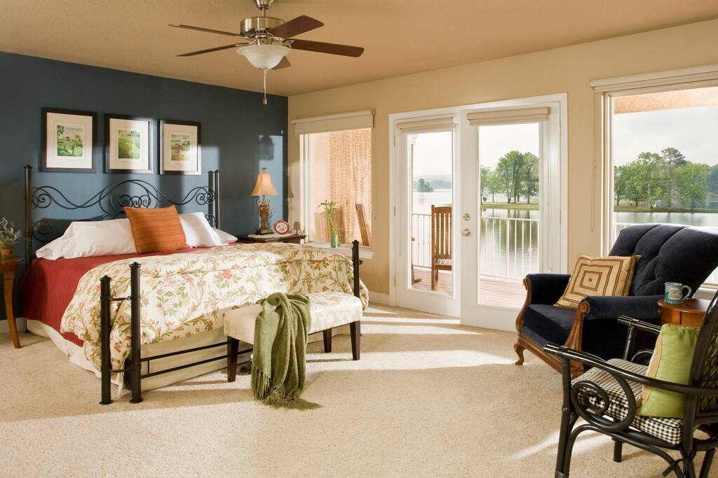 Bedroom 1 at Lakeview Terrace Condo.