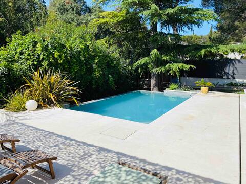 Detached house, private pool, near Cassis