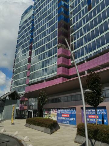 Maslak 1453 Residence Luxury 2+1 With Terrace gallery image 5