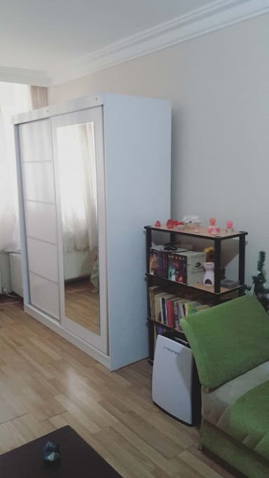 Room1