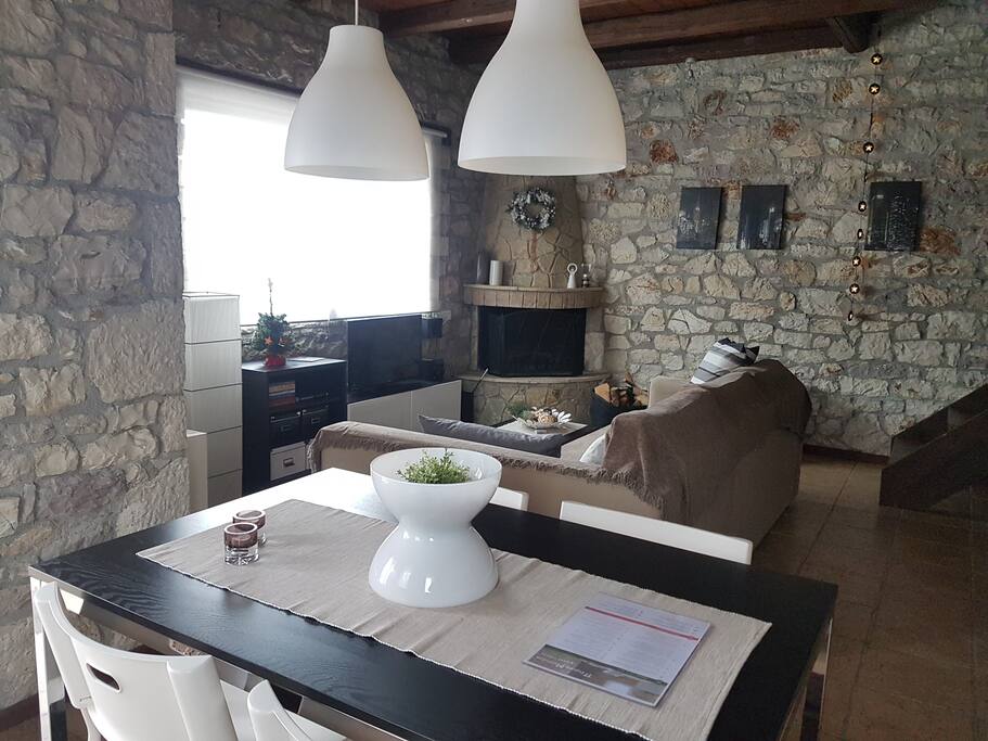 Ground floor // Ισόγειο