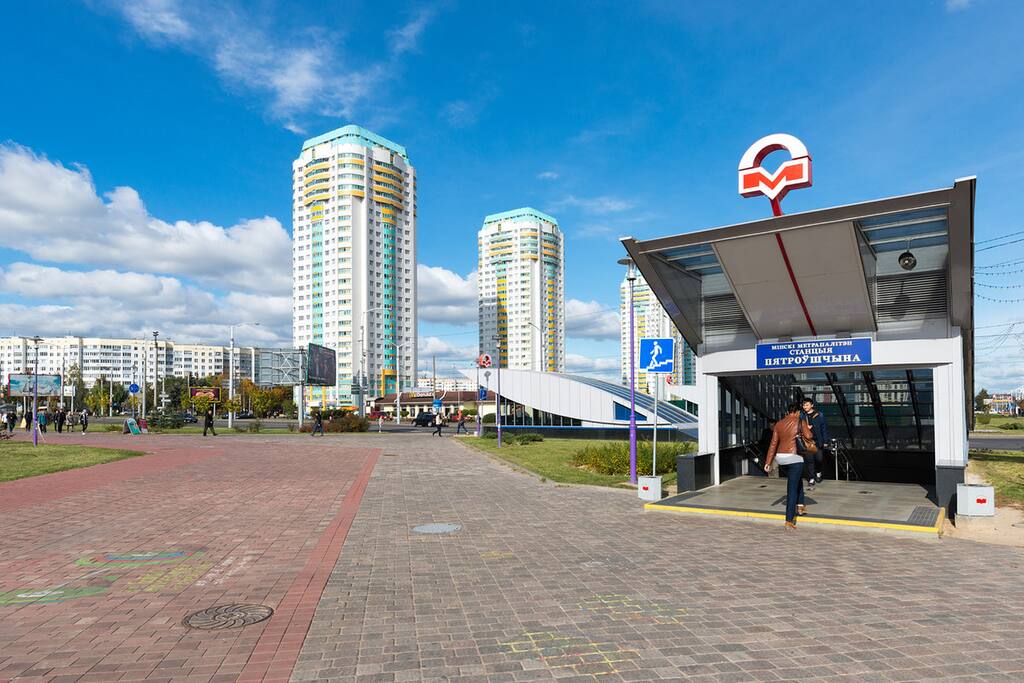 Дом находится прямо у метро Петровщина