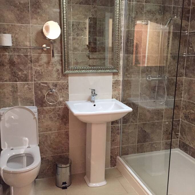 Shower room, large walk in shower