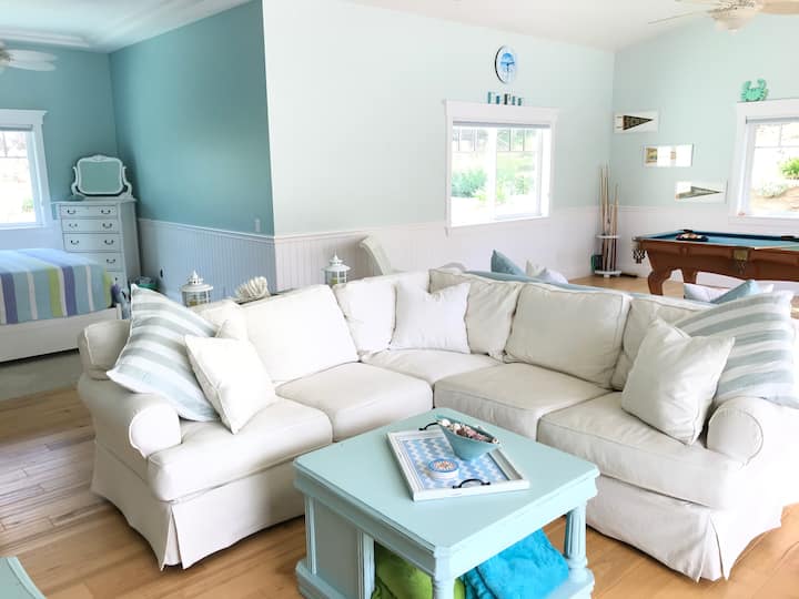 Somerset Cottage Romantic King Bed With Spa & Pool - San Marcos, CA