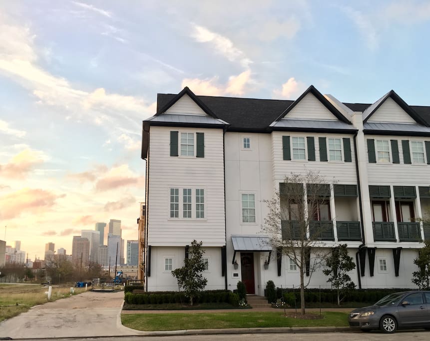 Great views of downtown!