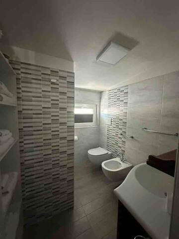 Domus 66 – Luxury Villa – Heated Pool gallery image 5