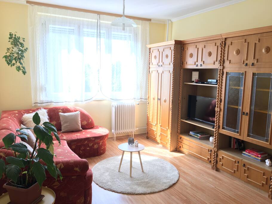 Light and cosy lounge room // Világos és hangulatos nappali