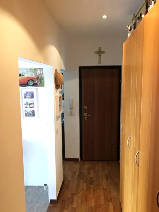 Entrance 2