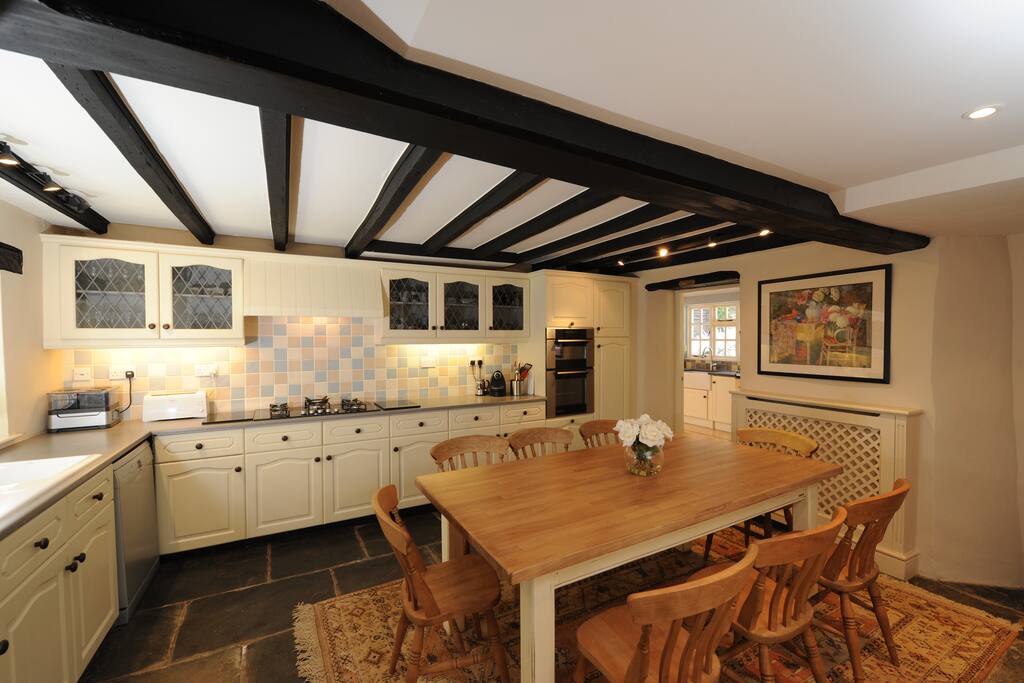Farmhouse Kitchen No. 1