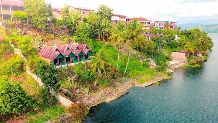 Tabo Cottages - Hotel on Samosir Island, Lake Toba