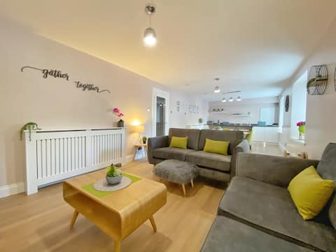 Top Airbnb: The First @ 136, St Andrews-2 bed in St Leonards