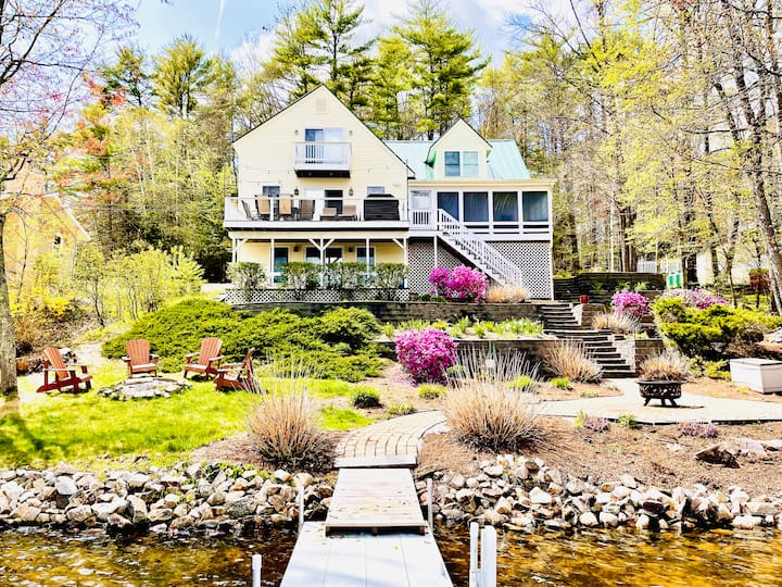 Relax and play at Locke Lake Waterfront Retreat Houses for Rent in