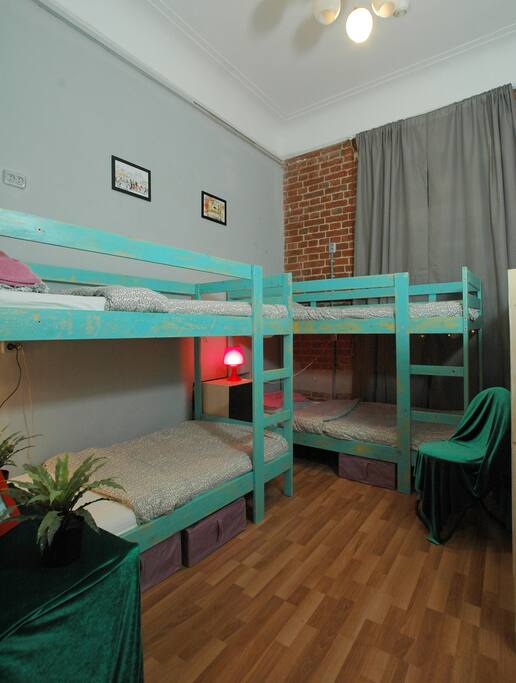 Женский 6-ти местный номер