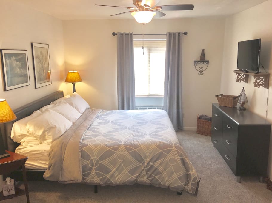 BEDROOM 1