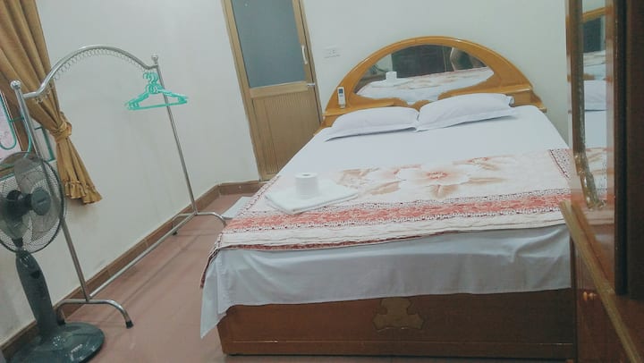 Room on mountain (Cool)