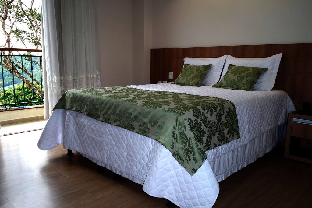 Cama Queen