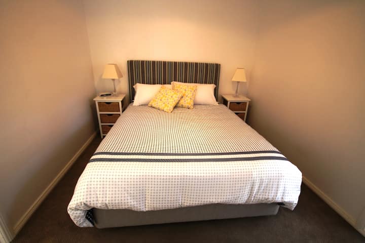 Downstairs bedroom 4 is a queen bed