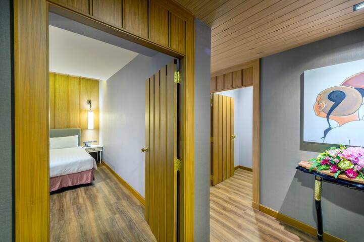 2 Bedroom Suite near Khaosan Road + Free Breakfast gallery image 2