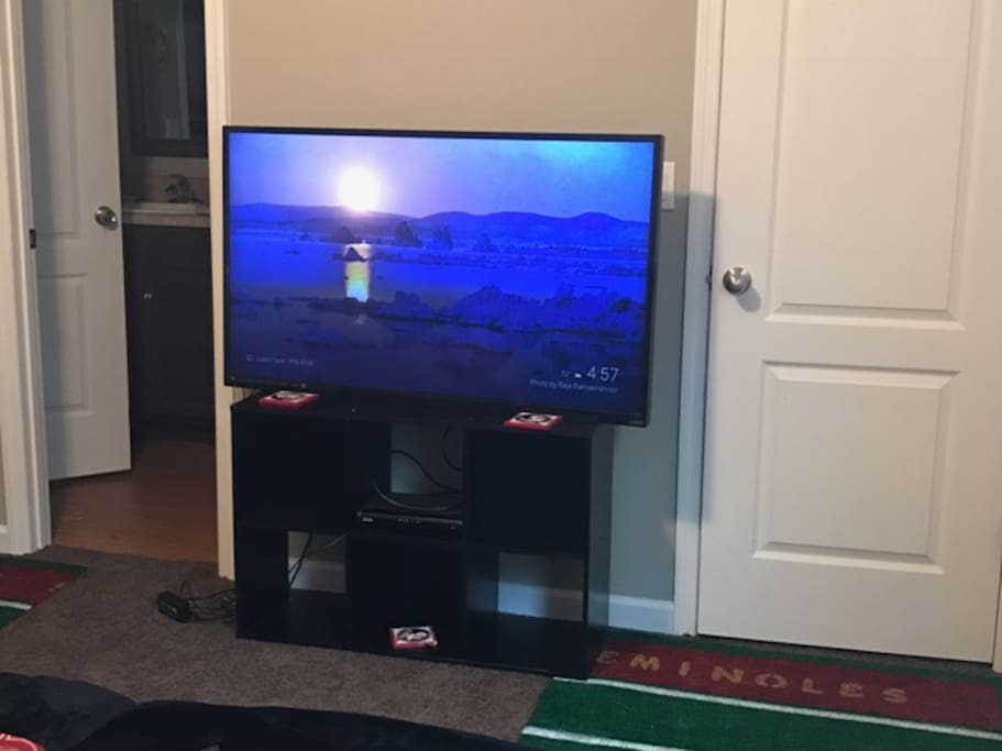 50-inch smart tv