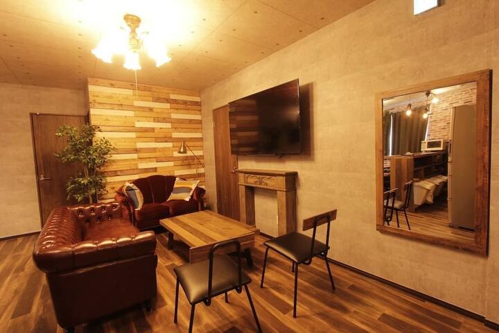 Shinjuku NY House 1 gallery image 2