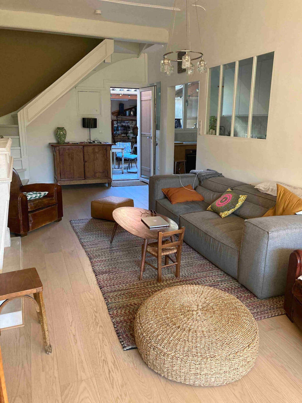 Successful Airbnb property: Maison Malmousque, right by the water in Marseille 7e Arrondissement