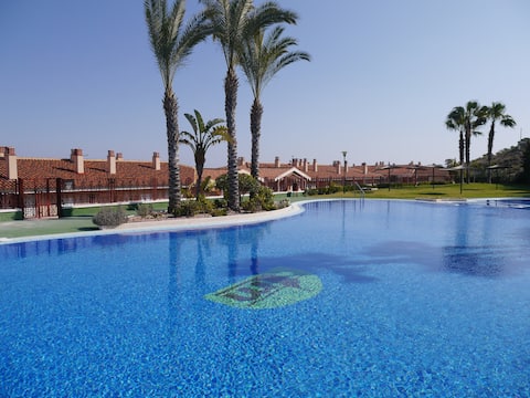 Successful Airbnb property: Walk to Beach, Novamar6, Wi-Fi, Air-Con, Near Pool in Santa Pola
