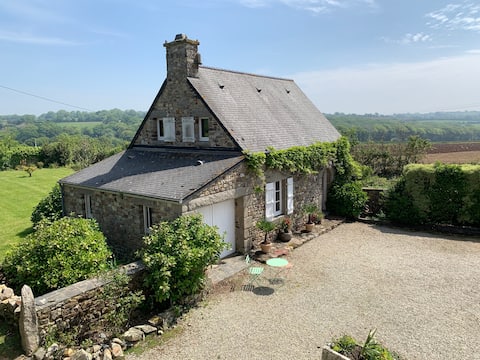 Charming little house in Cotentin