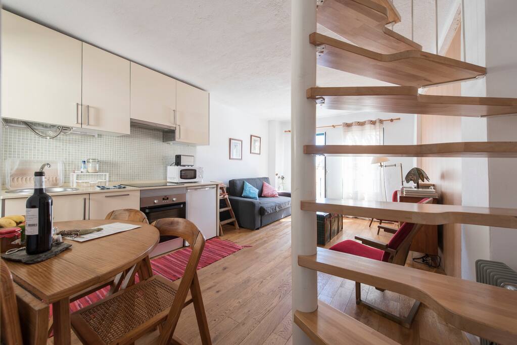 Living room / kitchenette