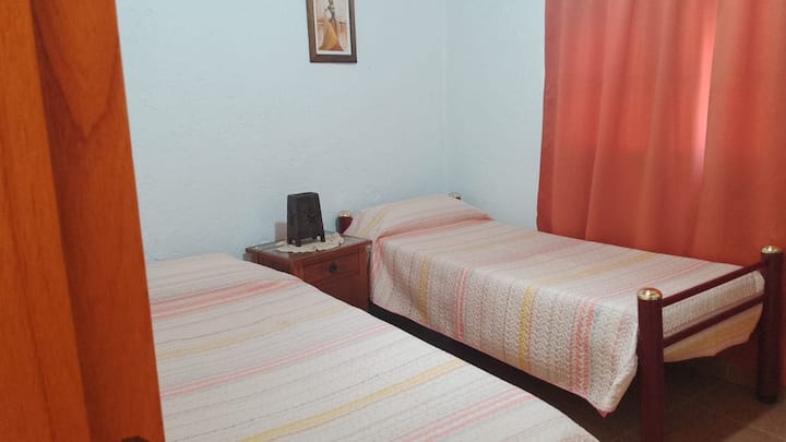 غرفة النوم 1