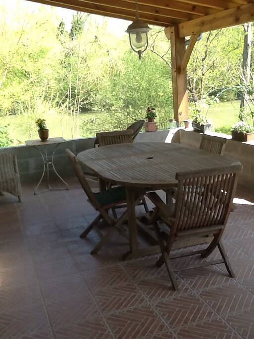 Terrasse couverte