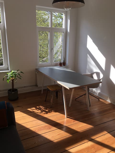 Top Airbnb: Super bright apartment in Ottensen in Ottensen