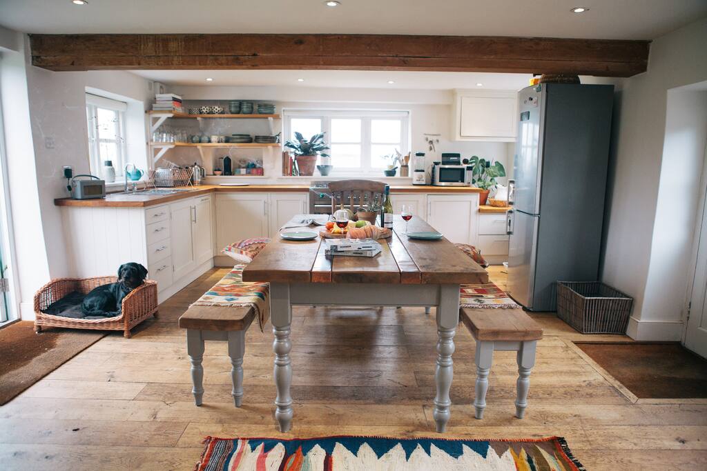 Gorgeous country kitchen