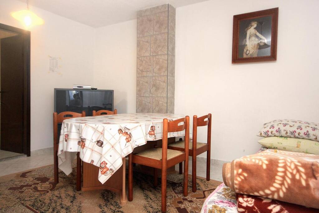 Dining room, Surface: 14 m²