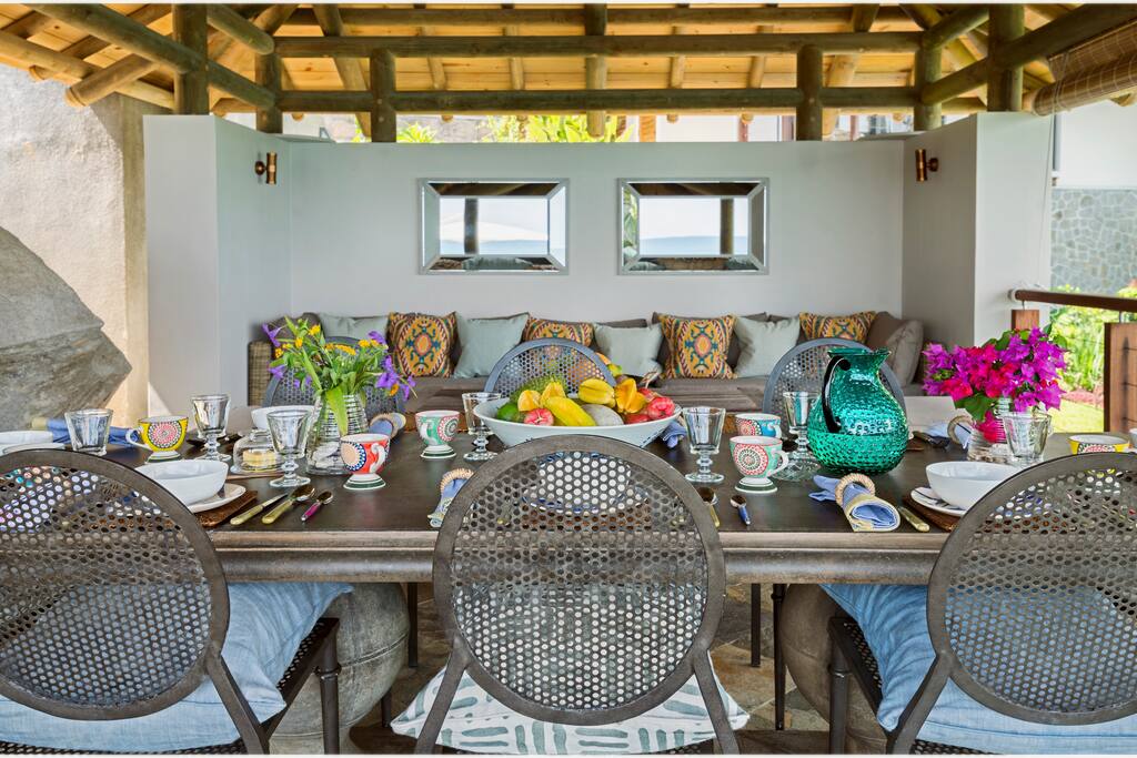 Lunch in the Gazebo overlooking the sea