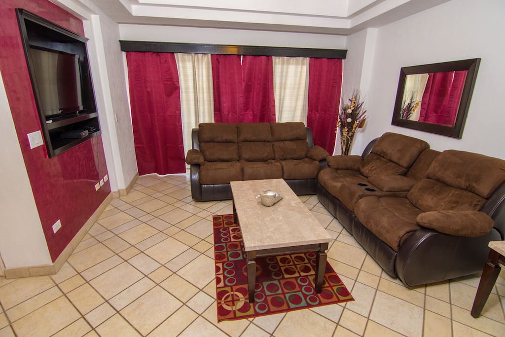 Couch,Furniture,Indoors,Room,Living Room