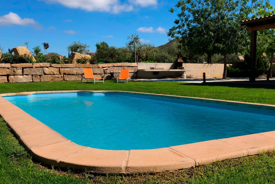Wonderful Holiday Home Mas de l' Anneta — photo 1